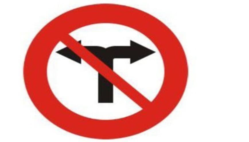 Biển cấm rẽ phải và rẽ trái