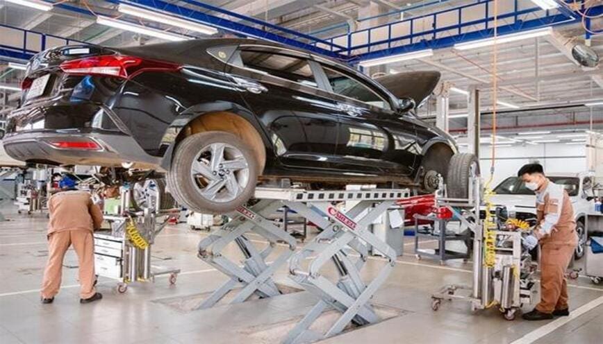 Chủ xe ô tô nên đến trung tâm bảo dưỡng xe định kỳ