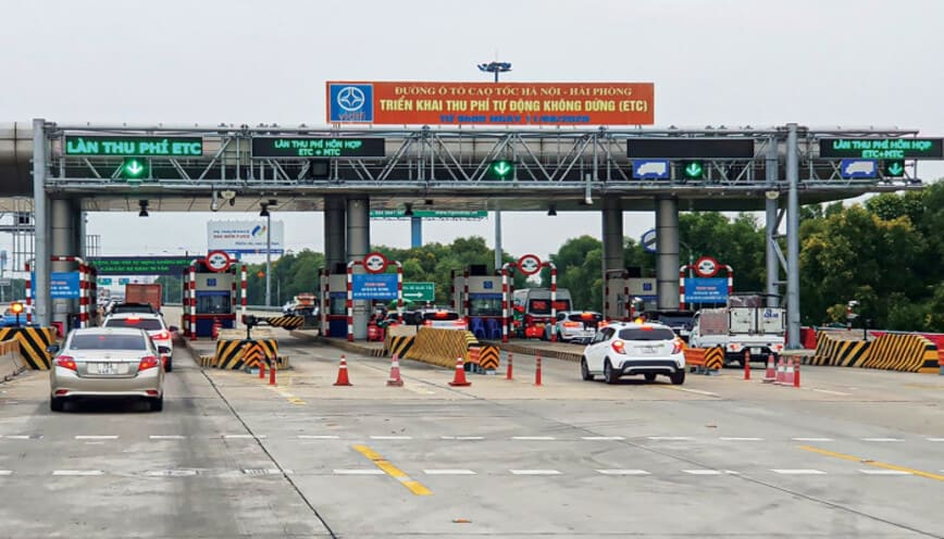 Thu phí đường bộ BOT tại trạm 