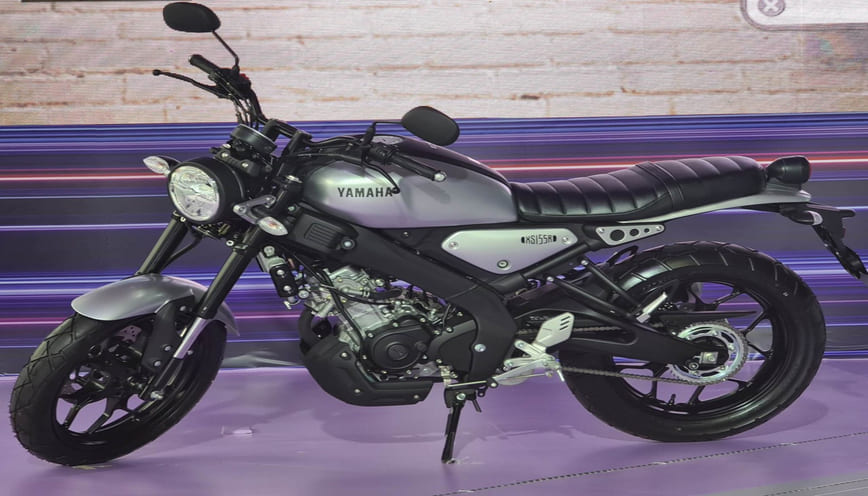 Thiết kế bên ngoài xe XSR trong khá cầu kỳ
