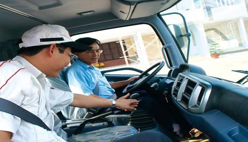 Thâm niên nghề lái xe càng cao càng dễ tiếp cận với nhiều loại xe cơ giới nặng