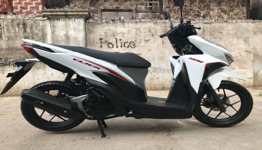 Hình dáng bên ngoài xe Click 125i