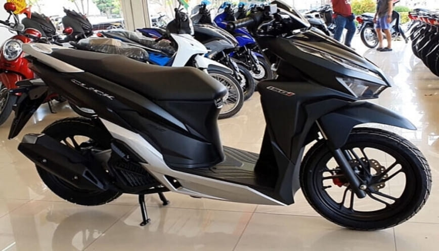 Phần đầu và phần thân của Click 125 rất giống kiểu xe CBR