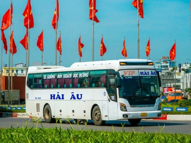 Tần suất xe chạy lớn đáp ứng nhu cầu di chuyển của đông đảo hành khách