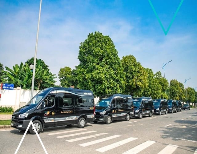 Lịch trình nhà xe Hoàng Phú