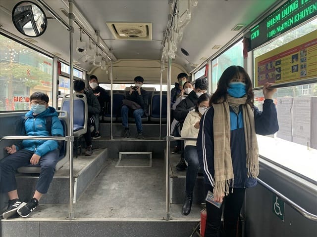 Người đi bus lần đầu cần lưu ý gì?