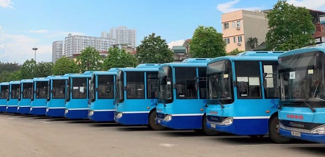 Nhiều hành khách yêu thích di chuyển bằng tuyến bus 21B