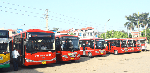 Xe buýt 10 VP đi từ Bến xe Lập Thạch đến Bến xe Phúc Yên