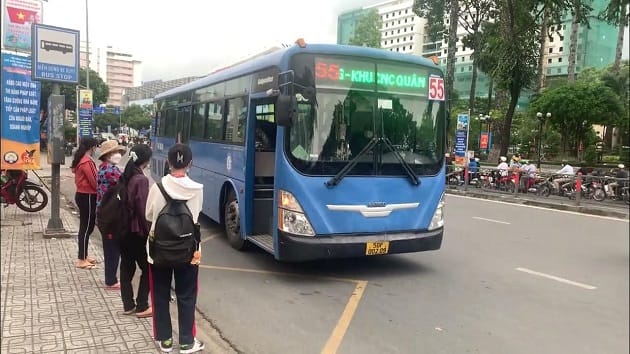 Tần suất hoạt động của tuyến khá dày nhất là giờ cao điểm