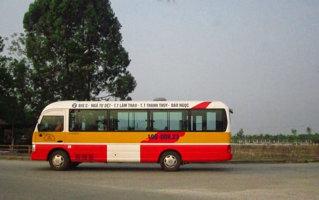 Xe buýt nội tỉnh luôn là lựa chọn tối ưu của dân bản địa