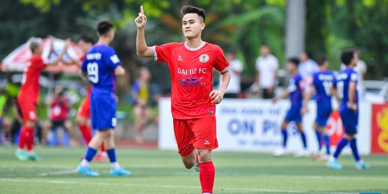 So sánh sự khác nhau của hai hình thức thi đấu