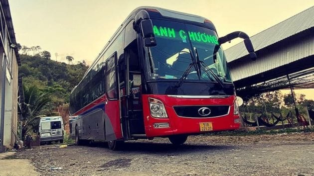 Anh Chương luôn phục vụ khách hàng với thái độ nhiệt tình