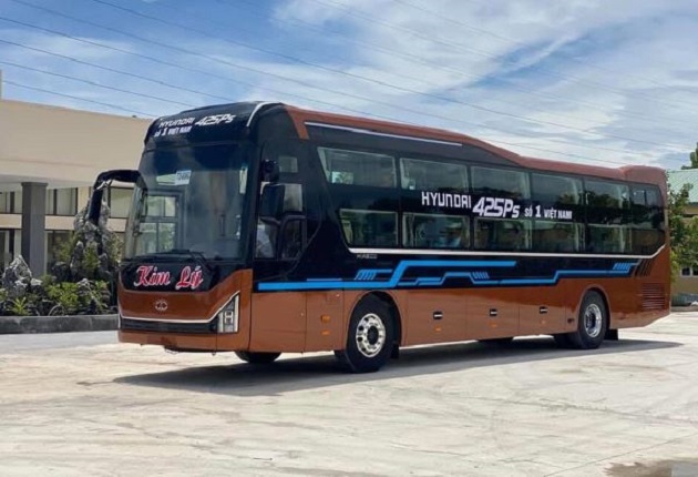 Nhà xe hỗ trợ cả vận chuyển hàng hoá