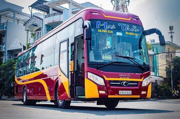 Nhân viên nhà xe phục vụ thân thiện, hỗ trợ tận tâm