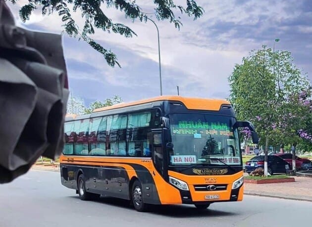 Nhuận Năm là nhà xe khách chuyên phục vụ người dân trong tuyến Nghệ An - Hà Nội
