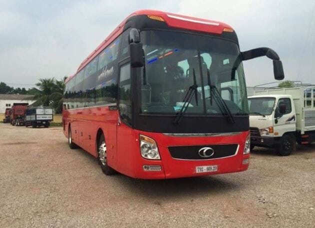 Xe nổi tiếng với dịch vụ vận chuyển khách chất lượng và uy tín