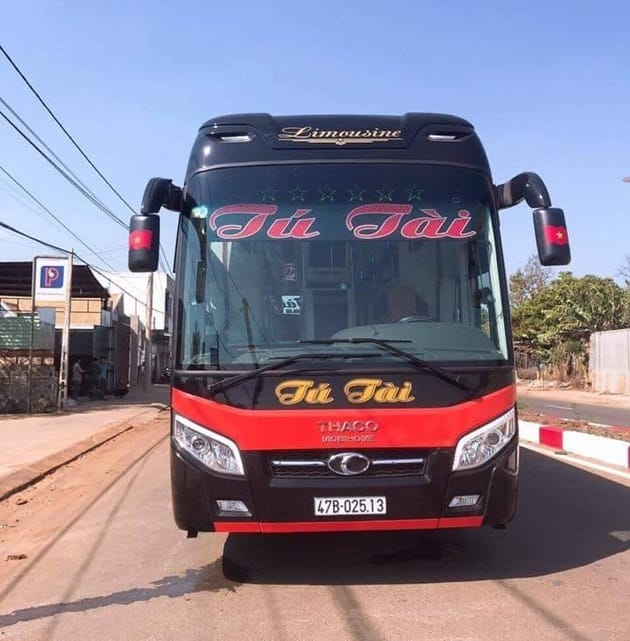 Nhà xe Tú Tài hiện đang khai thác tuyến Ninh Bình - Hà Nội
