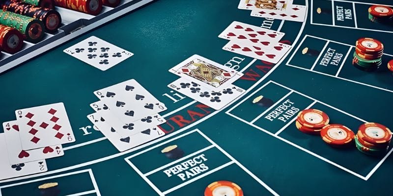 U888 chia sẻ chiến thuật thường dùng trong nhóm kéo Baccarat