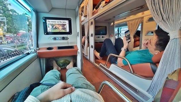 Hãy luôn giữ gìn trật tự trong quá trình xe chạy