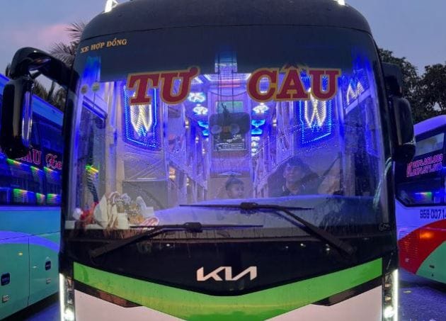 Phương thức liên hệ với xe khách Tư Cầu là gì?