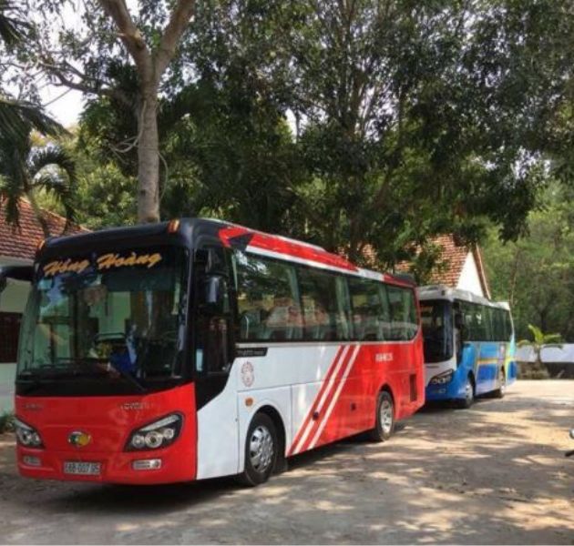 Xe Hồng Hoàng có chi nhánh văn phòng ở địa chỉ nào?