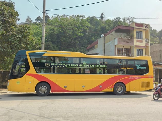 Những tuyến đường nhà xe Quang Giang hiện đang khai thác là gì?