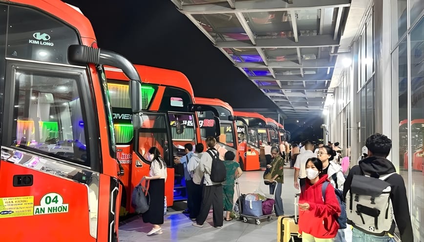 Giá vé niêm yết rõ ràng