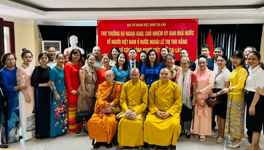 Cộng đồng kiều bào Việt tại Lào rất đông đảo
