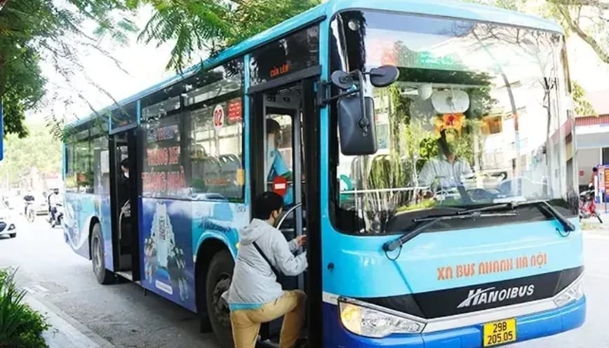 Đăng ký vé tháng để tiết kiệm tối đa chi phí di chuyển