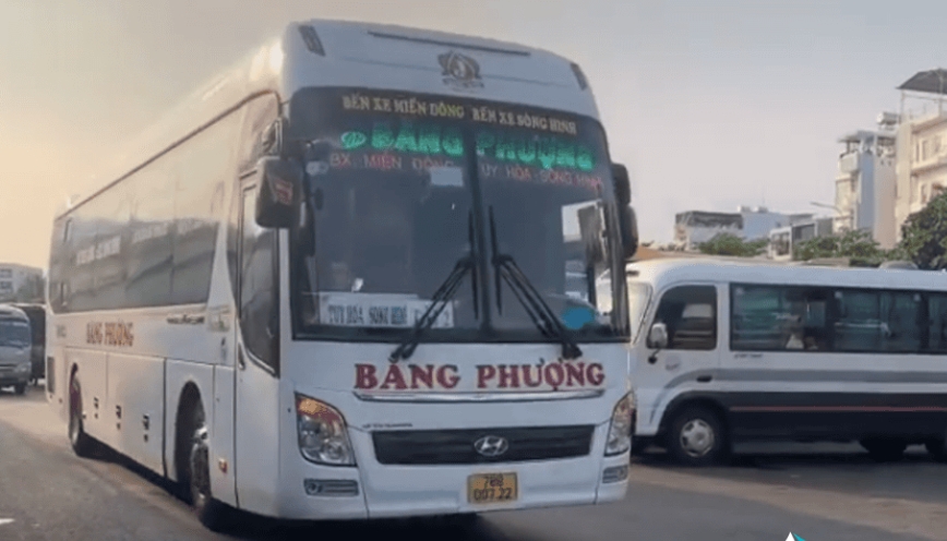 Điểm trung chuyển dọc tuyến xe Băng Phượng