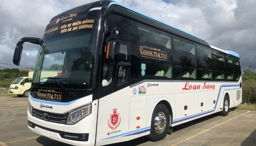 Đặt vé qua tổng đài nhà xe Loan Sáng