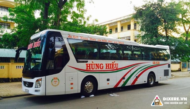 Bên trong văn phòng Nhà Xe Hùng Hiếu, nơi hành khách có thể mua vé trực tiếp