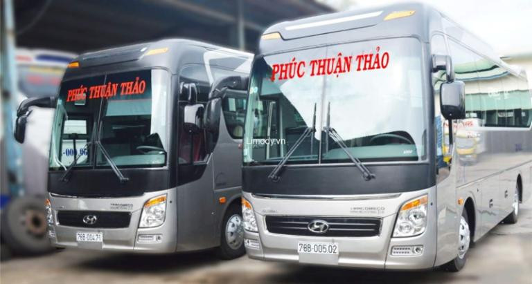 Cảnh quan núi rừng có thể thấy trên đường từ Tuy Hòa đi Đà Lạt