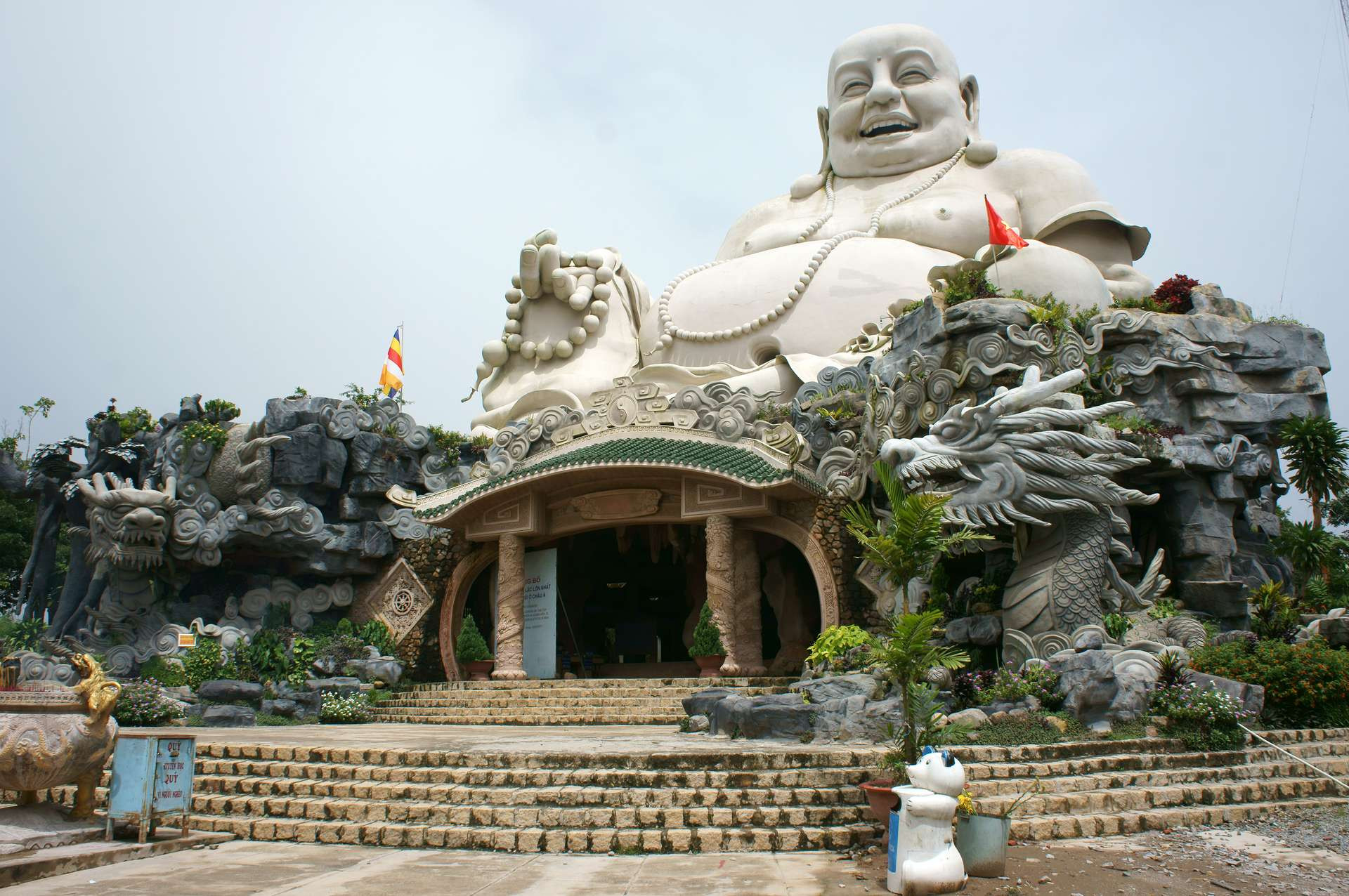 Châu Đốc An Giang - Điểm hành hương tâm linh nổi tiếng miền Tây Nam Bộ