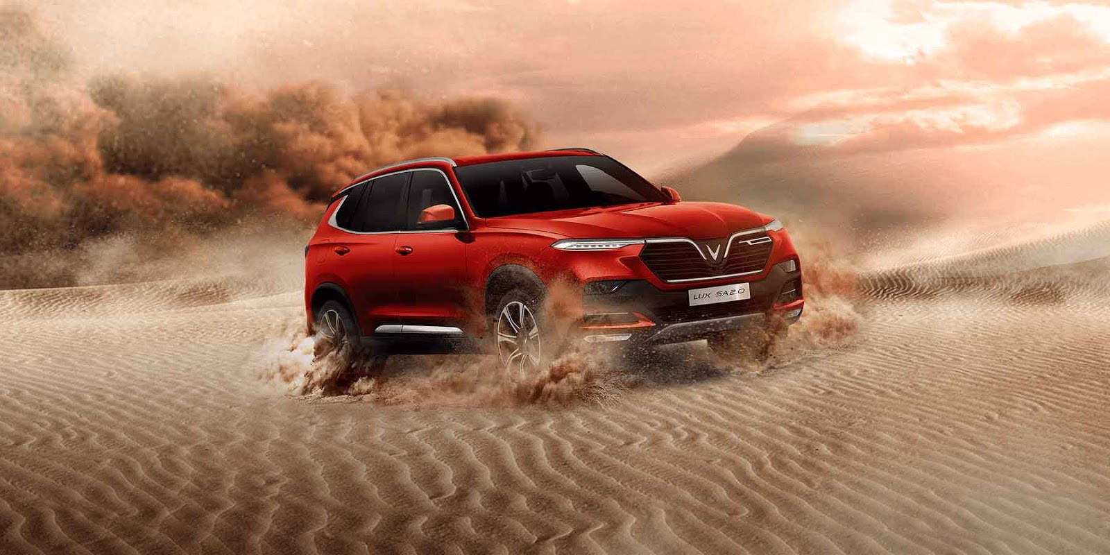 Chiếc SUV VinFast Lux SA2.0 vận hành trên đường, thể hiện sự ổn định