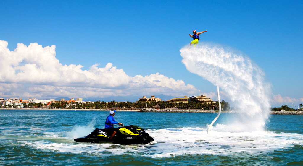 Chơi Flyboard ở Nha Trang