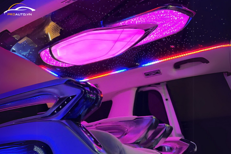 Đèn trần Limousine với hiệu ứng ánh sao và vũ trụ