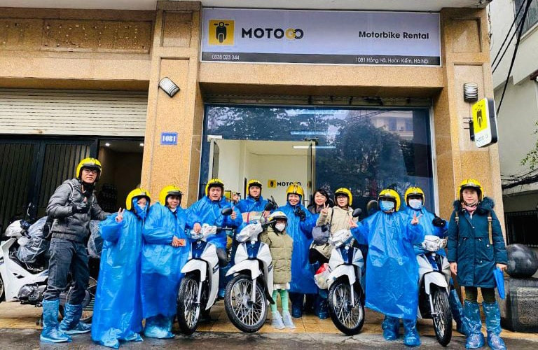 Đọc kỹ các điều khoản trong hợp đồng thuê xe máy