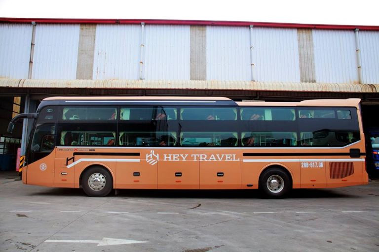 Dòng xe khách hiện đại Hey Travel khai thác chặng Hà Nội Hội An