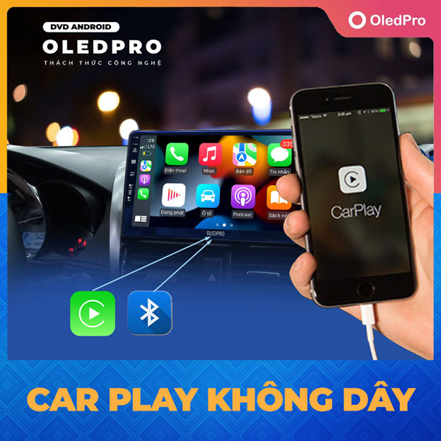 Giao diện Apple Carplay hiển thị trên Màn hình OledPro A5 kết nối không dây với iPhone.