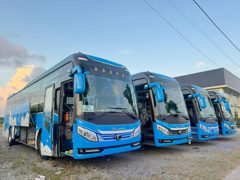 Giữ gìn vệ sinh chung khi đi xe khách Tân Quang Dũng