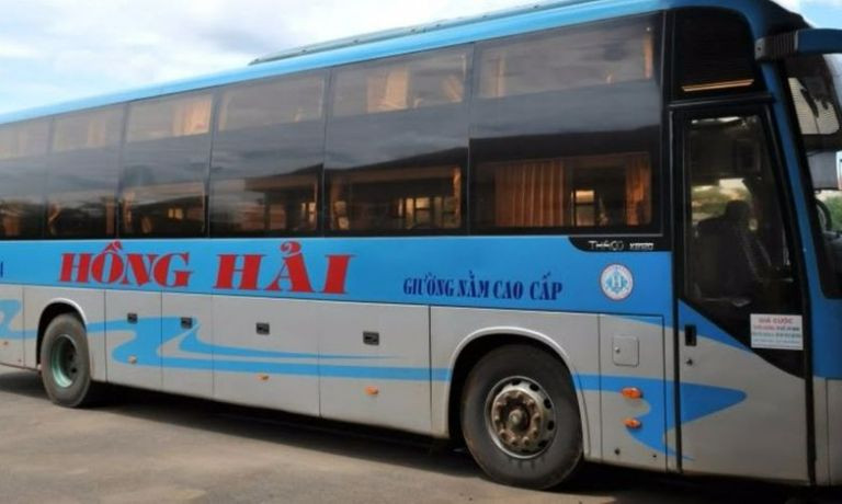 Giường nằm riêng tư trên xe khách Hồng Hải