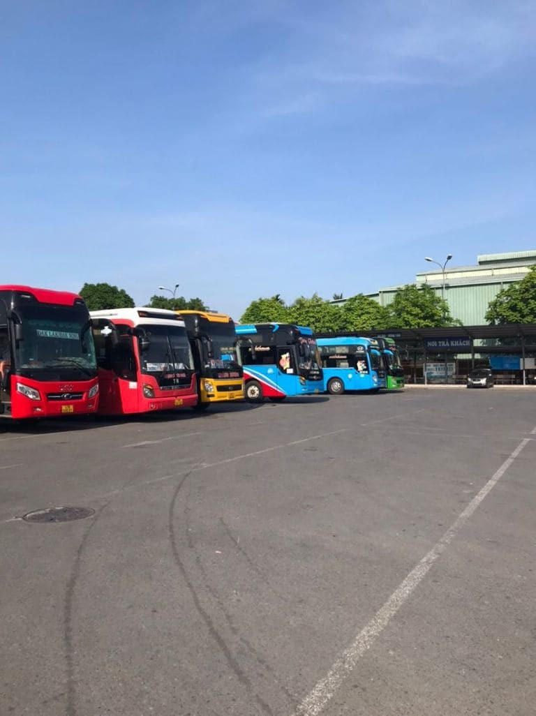 Hành khách hài lòng với chất lượng xe khách Hải Phòng Bình Định của HTX Sài Gòn