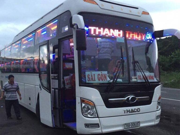 Hành khách nên đến bến sớm trước giờ chạy của nhà xe Thanh Thủy Quảng Ngãi để tránh lỡ chuyến
