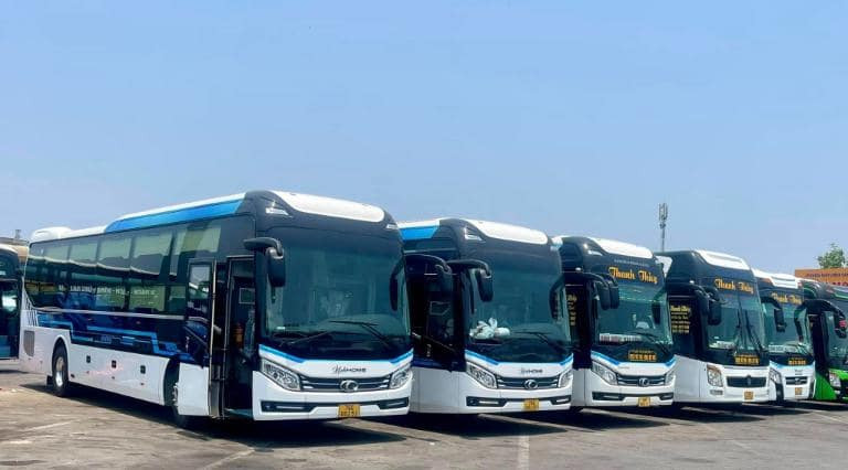 Hình ảnh xe giường nằm cao cấp của nhà xe Thanh Thủy Quảng Ngãi sẵn sàng phục vụ hành khách