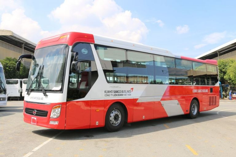 Hình ảnh xe khách Đức Minh hoặc tương tự trên tuyến Sài Gòn Đắk Lắk