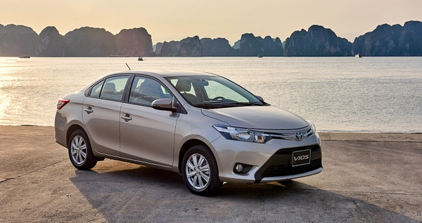 Hình ảnh xe Toyota Vios cũ đời sâu hơn.