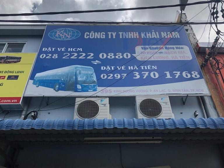 Khách hàng có thể mua vé trực tiếp tại văn phòng nhà xe