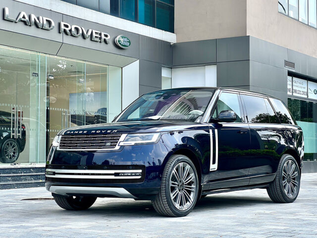 Mặt tiền sang trọng của Showroom Land Rover Long Biên tại Hà Nội