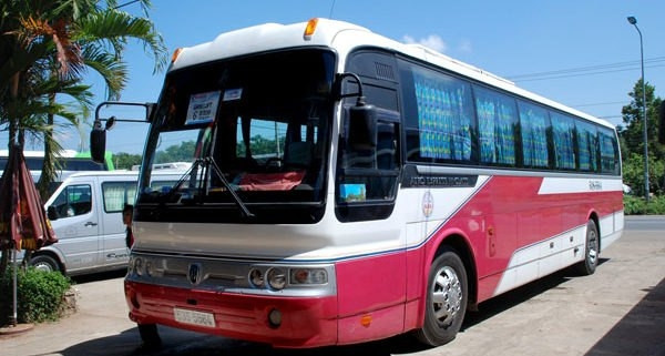 Mẫu xe khách 45 chỗ Hyundai Aero Hi Class